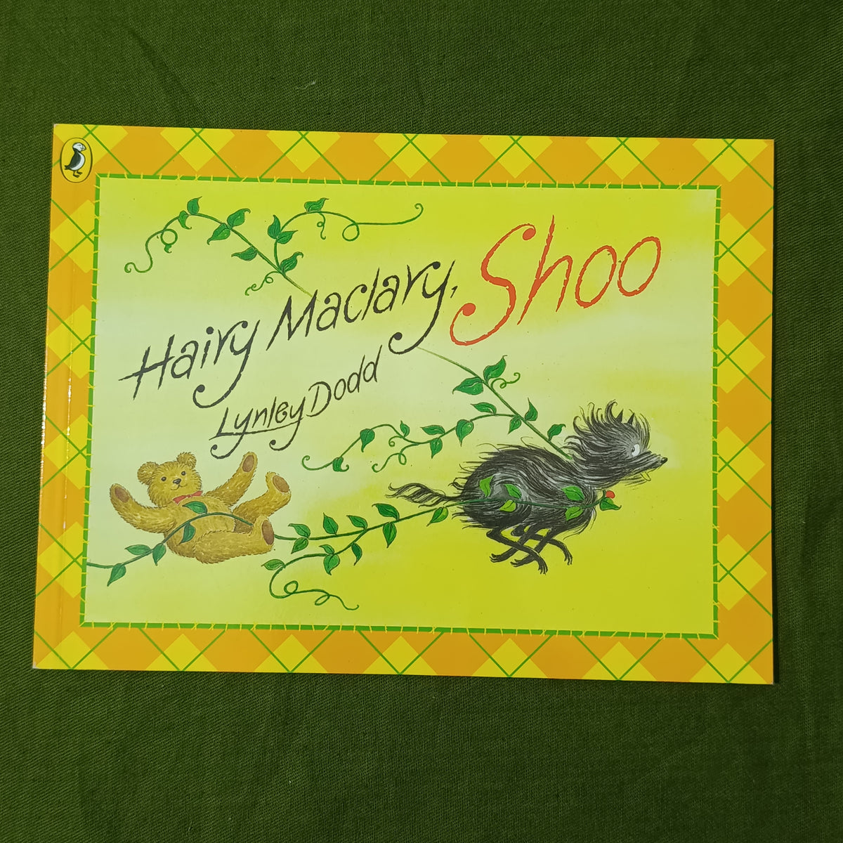 Hairy Maclary Shoo